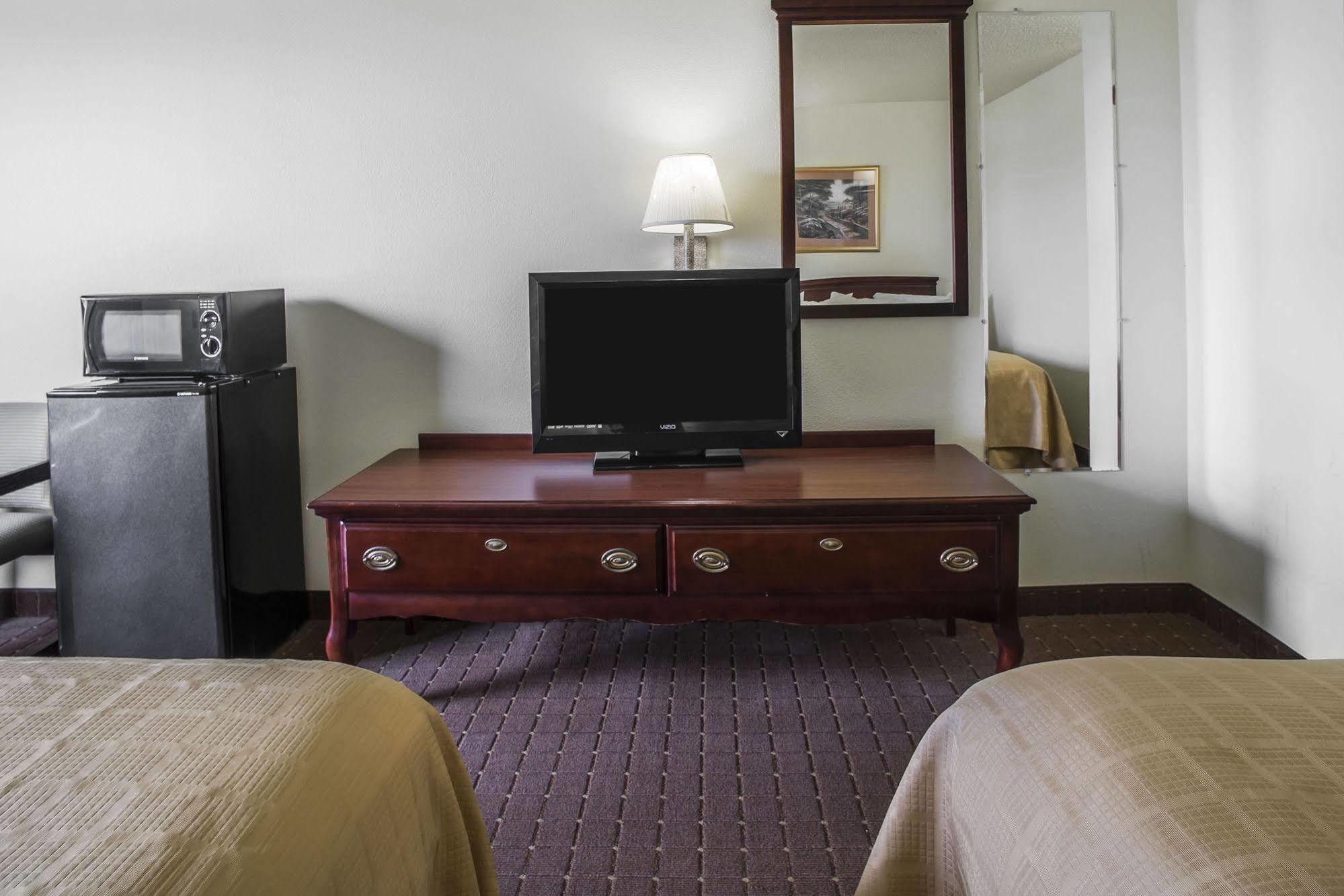 Quality Inn Harrisburg Kültér fotó