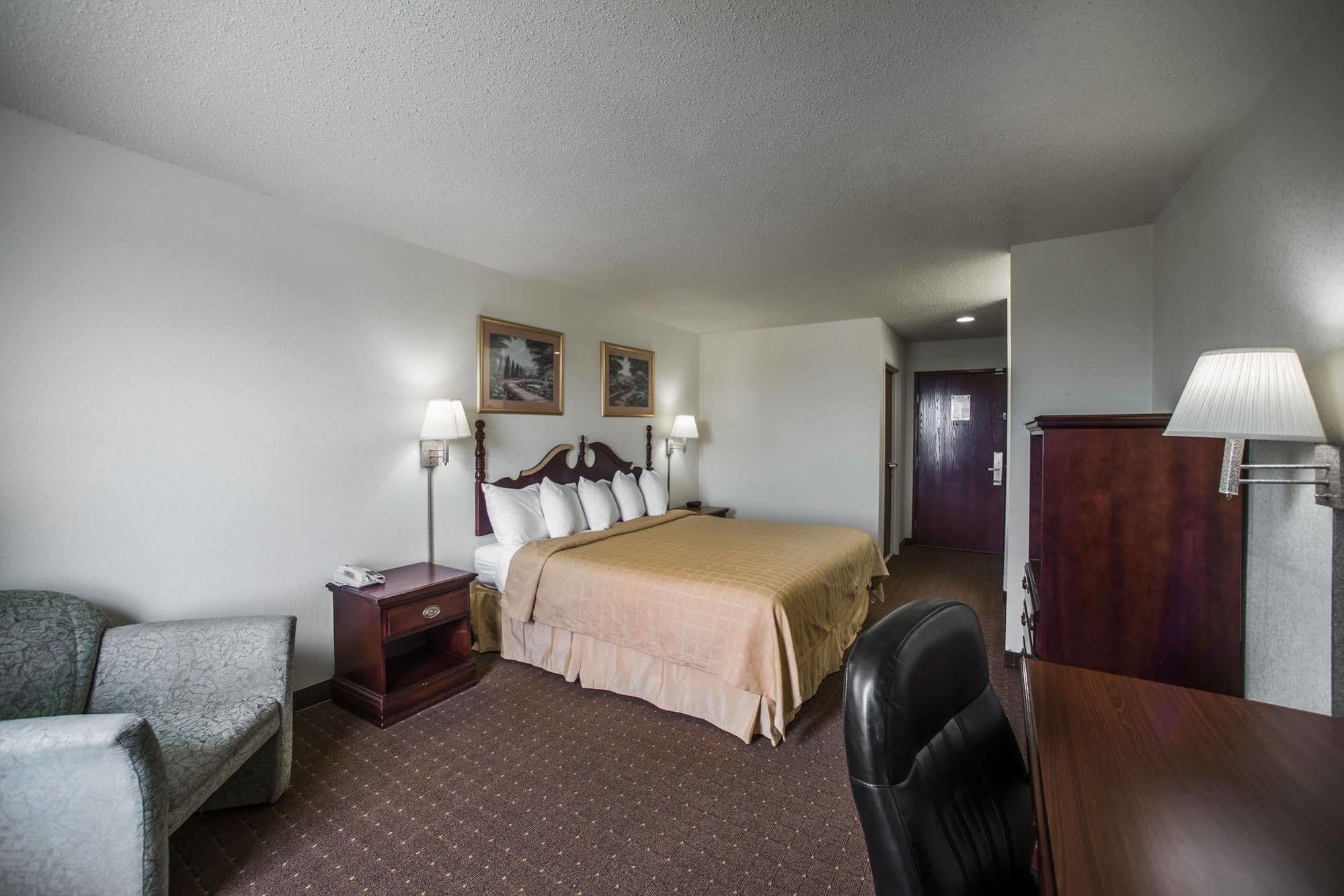 Quality Inn Harrisburg Kültér fotó