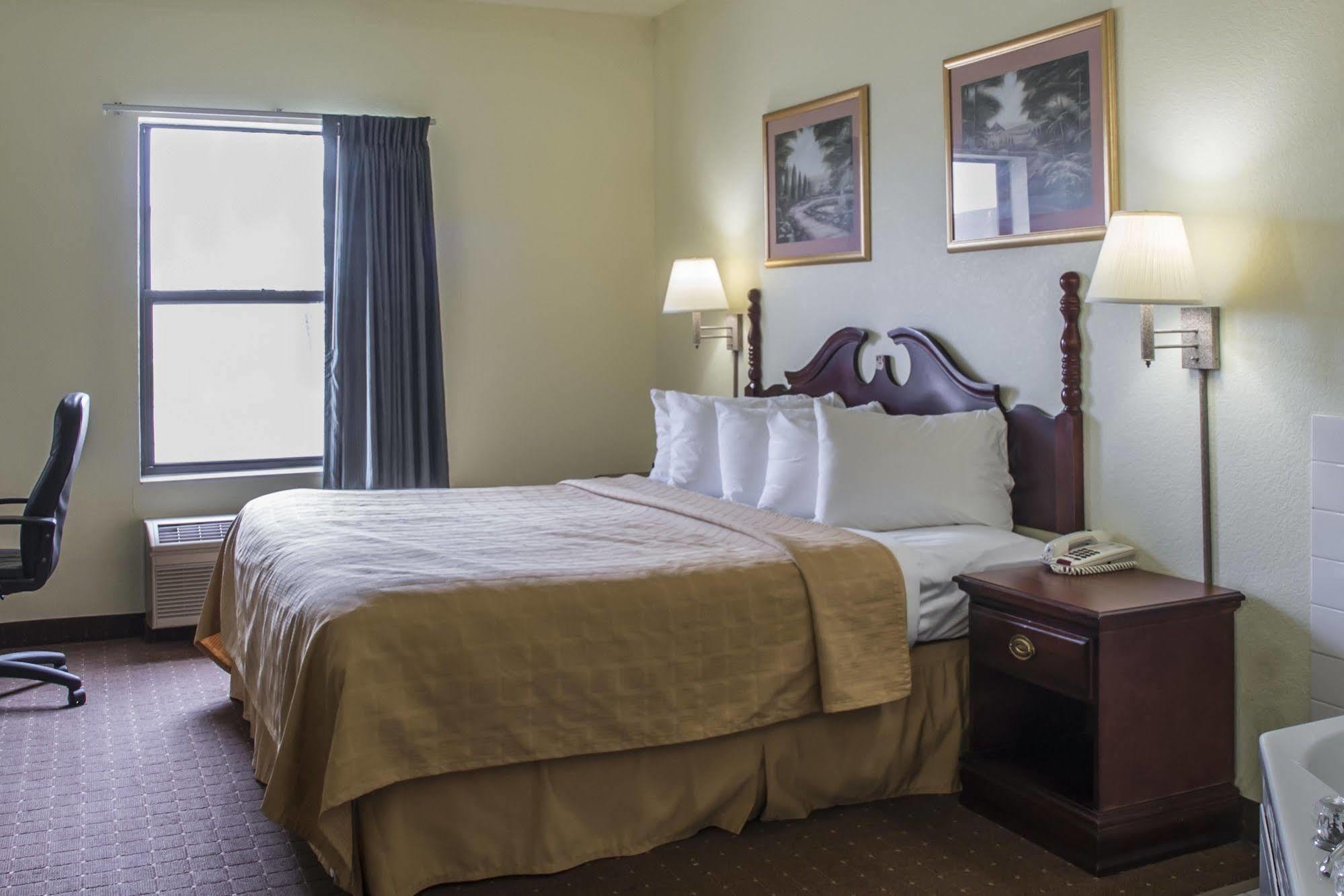 Quality Inn Harrisburg Kültér fotó